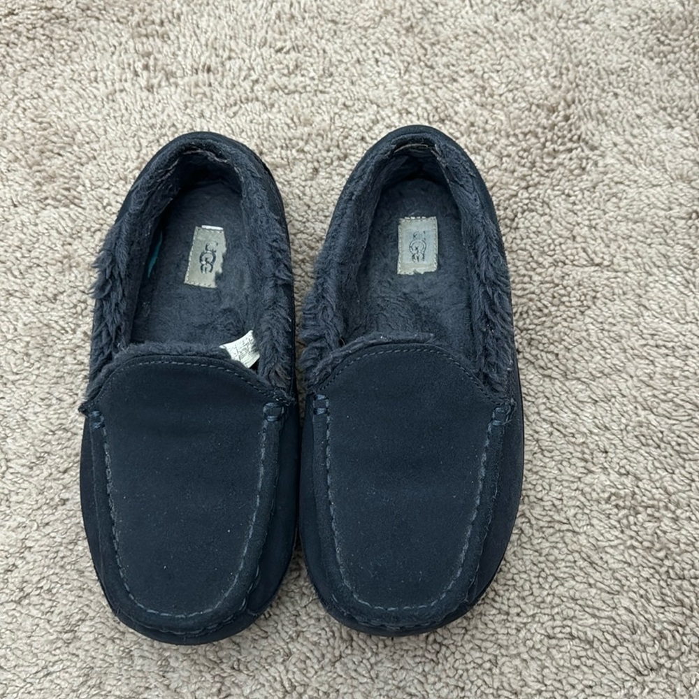 Ugg shoes